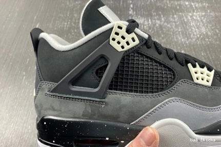 431 Fear Jordan Retro 4 5731  Reliable 626969- Pack 0718